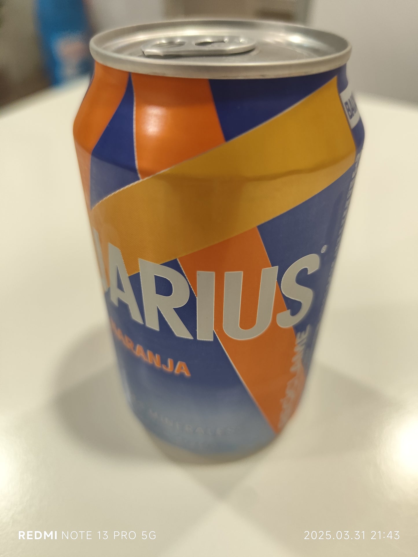 Aquarius naranja